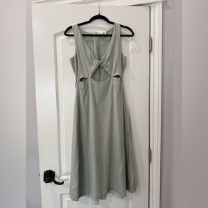 DRA Los Angeles Women's Elegant Gray Midi Dress